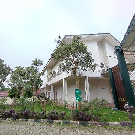 Green Forest Resort Villa Bogor Kültér fotó